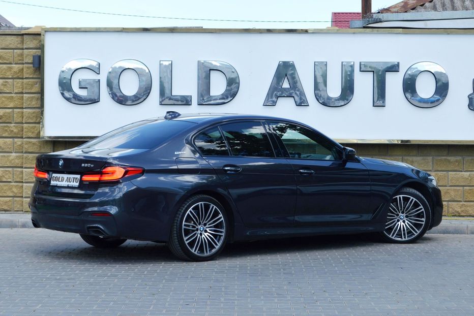 Продам BMW 530 PHEV 2017 года в Одессе