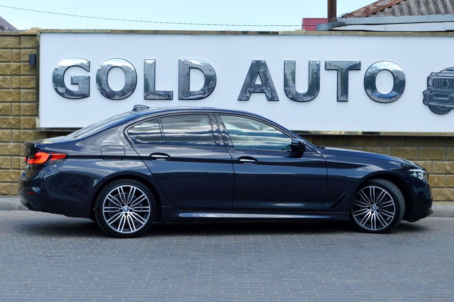 Продам BMW 530 PHEV 2017 года в Одессе