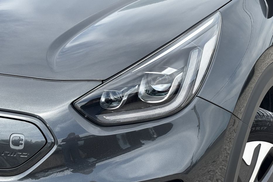 Продам Kia Niro 64квт авто у Львові 2021 года в Львове