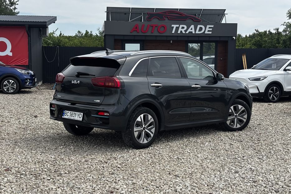 Продам Kia Niro 64квт авто у Львові 2021 года в Львове
