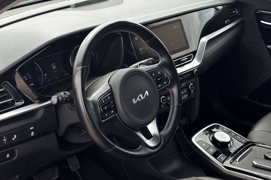 Продам Kia Niro 64квт авто у Львові 2021 года в Львове