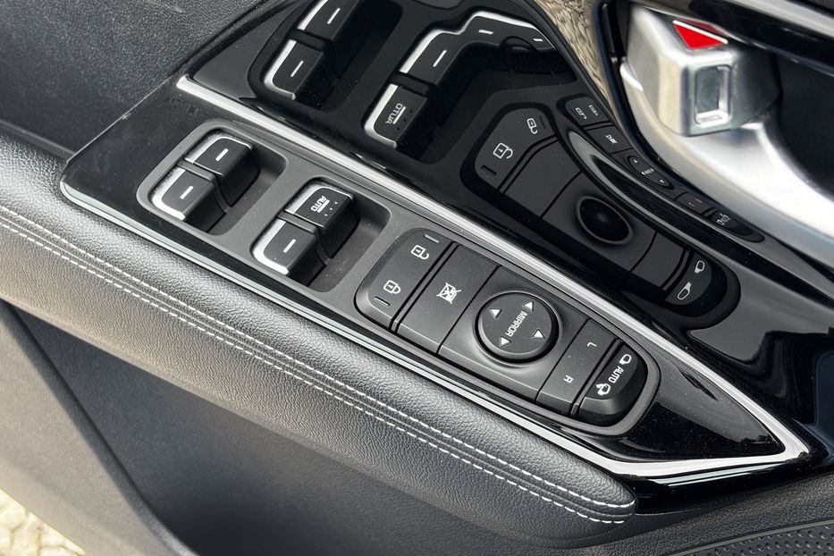 Продам Kia Niro 64квт авто у Львові 2021 года в Львове