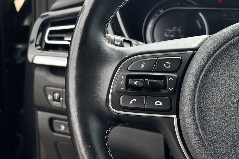 Продам Kia Niro 64квт авто у Львові 2021 года в Львове