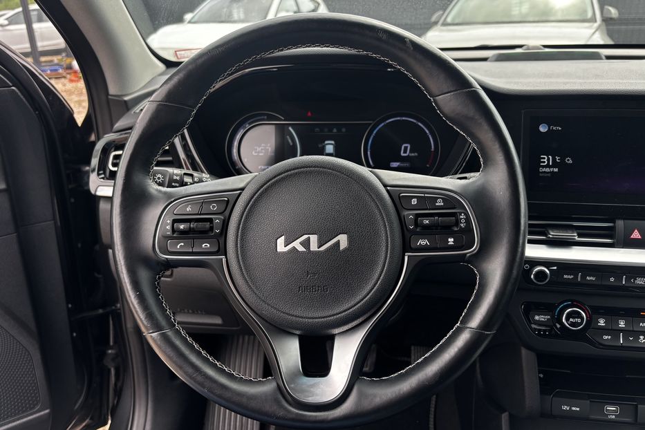 Продам Kia Niro 64квт авто у Львові 2021 года в Львове