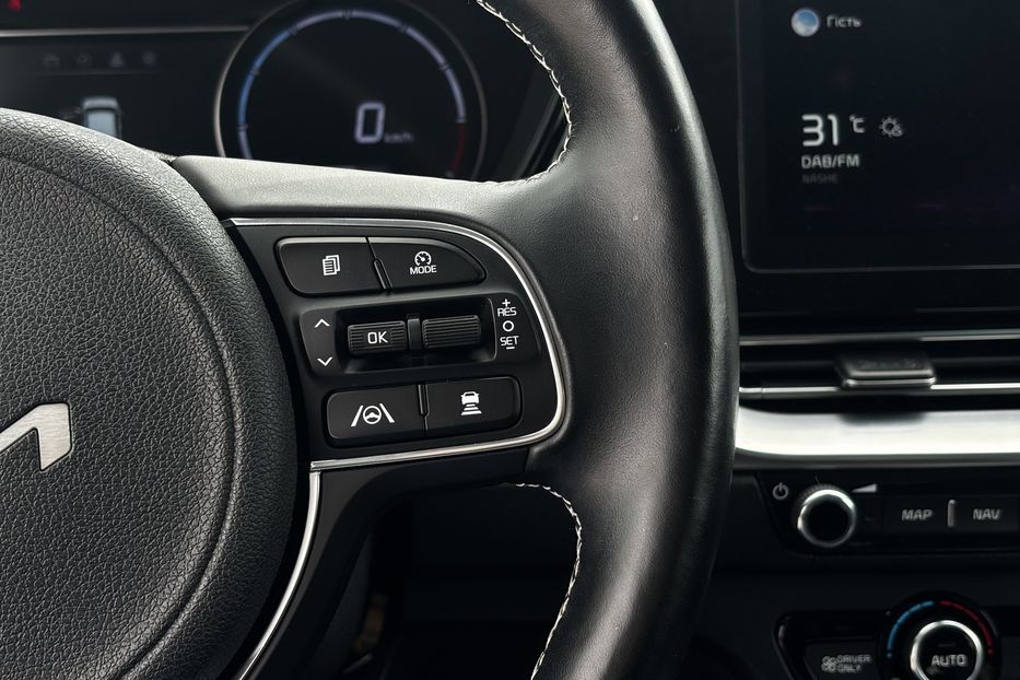 Продам Kia Niro 64квт авто у Львові 2021 года в Львове