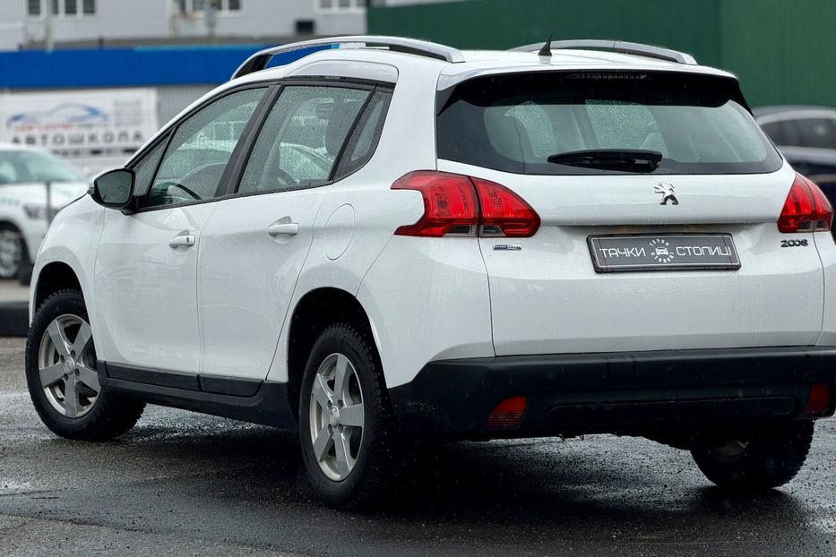 Продам Peugeot 2008  1.2 МТ (82 к.с.)  •  Access 2015 года в Киеве