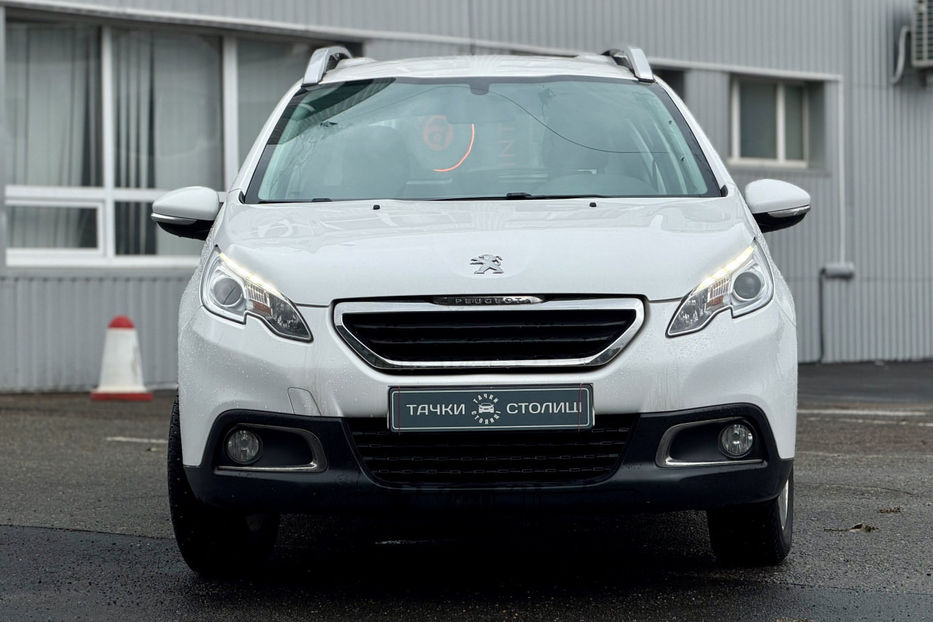 Продам Peugeot 2008  1.2 МТ (82 к.с.)  •  Access 2015 года в Киеве