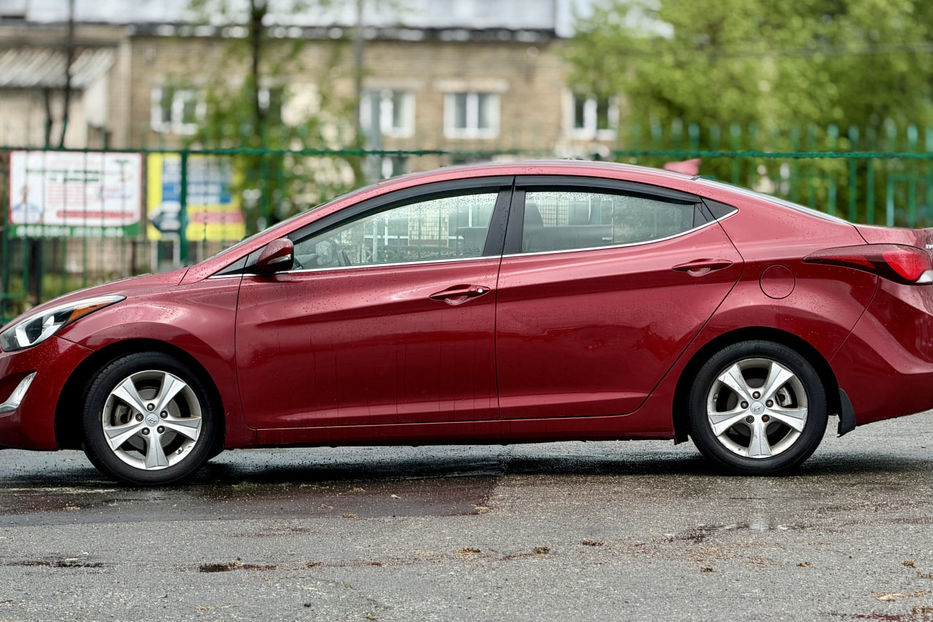 Продам Hyundai Elantra  1.8 AТ (150 к.с.) 2015 года в Киеве