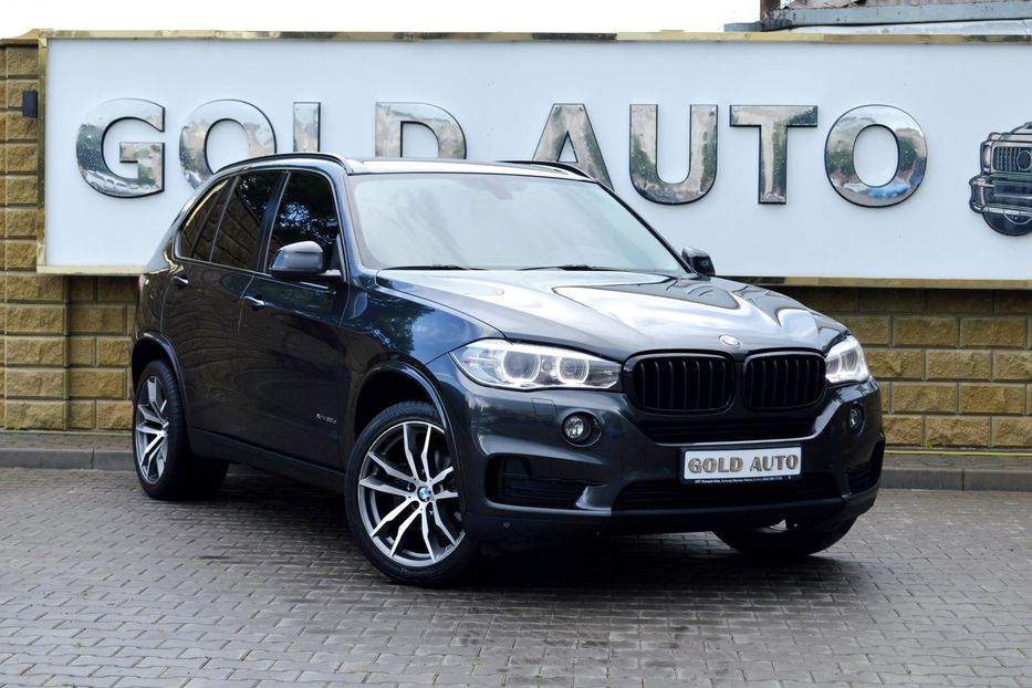 Продам BMW X5 2017 года в Одессе
