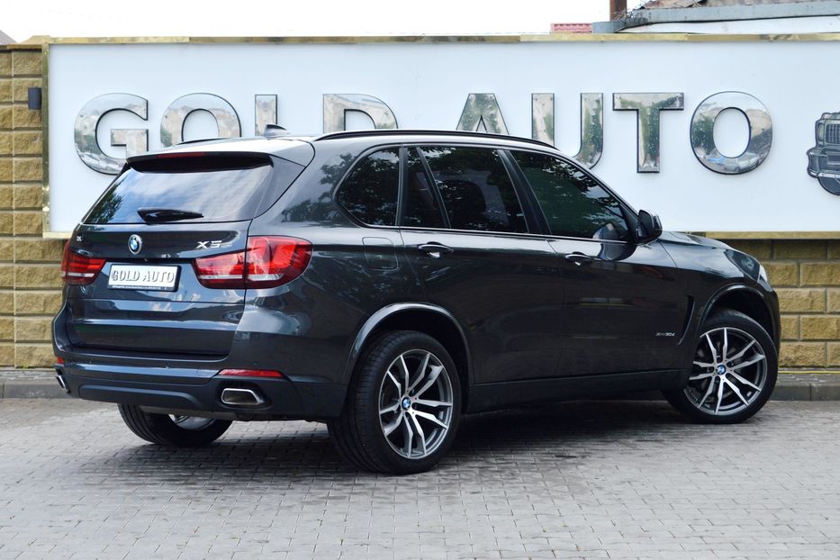 Продам BMW X5 2017 года в Одессе