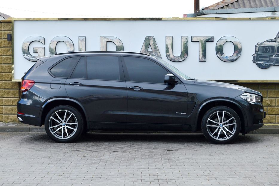 Продам BMW X5 2017 года в Одессе