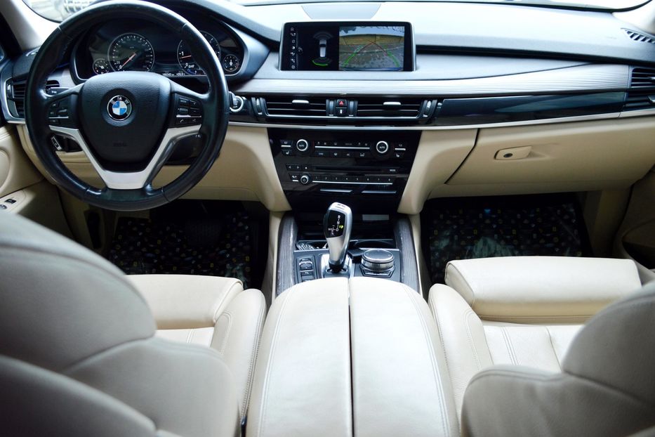 Продам BMW X5 2017 года в Одессе