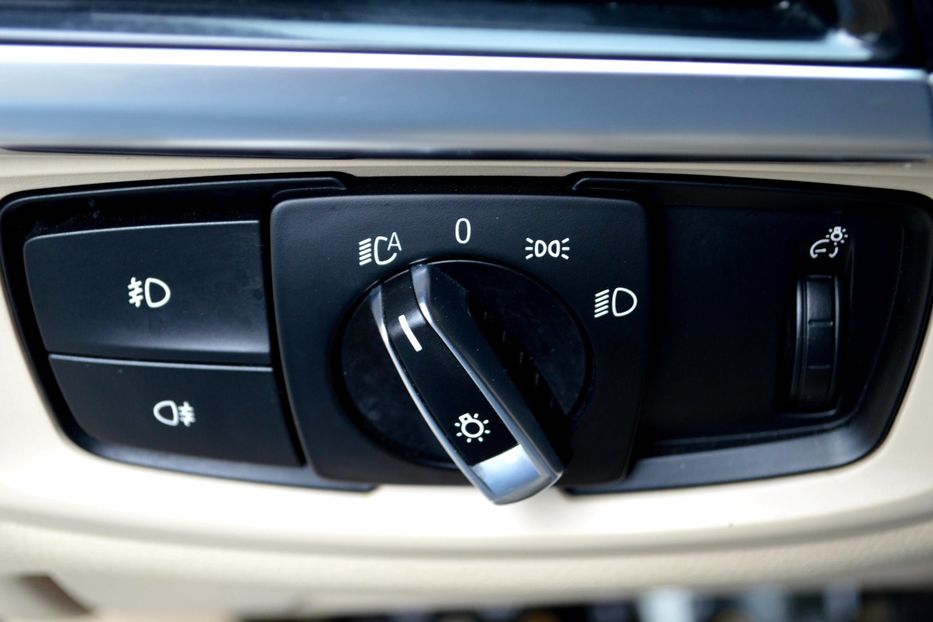 Продам BMW X5 2017 года в Одессе