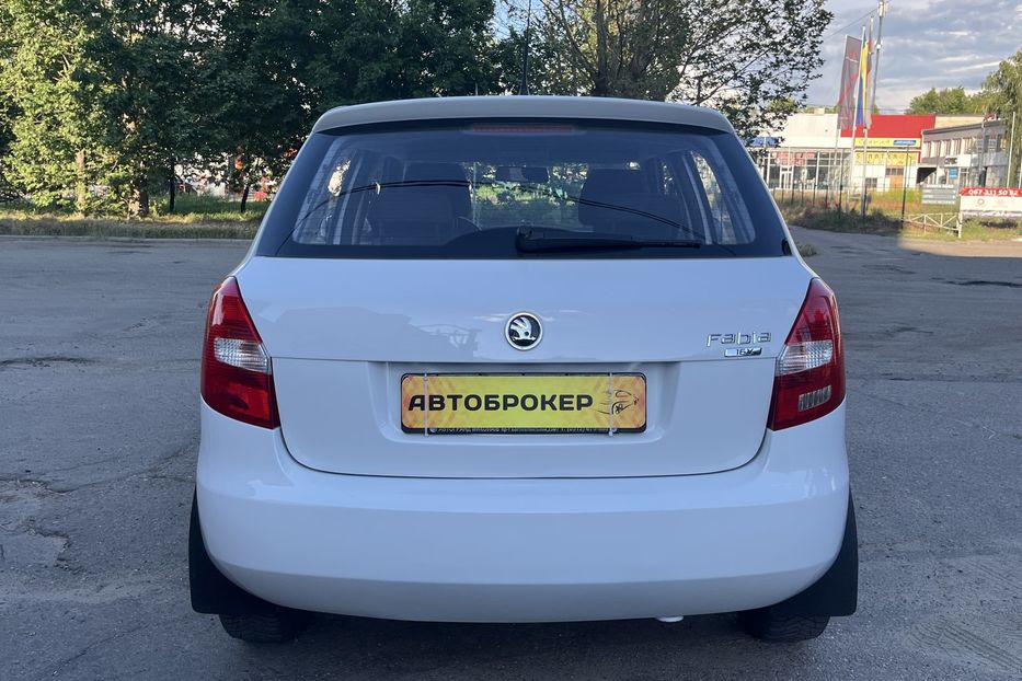 Продам Skoda Fabia Офіційна 2010 года в Николаеве