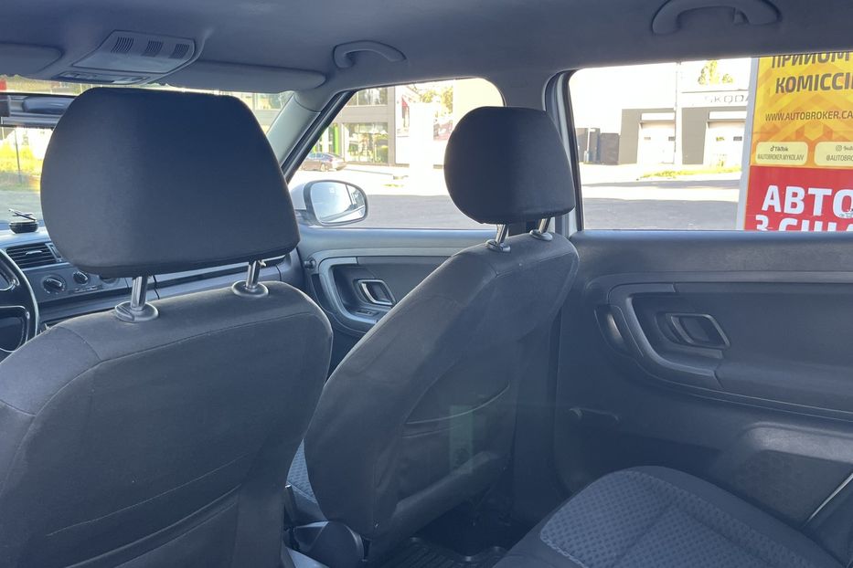 Продам Skoda Fabia Офіційна 2010 года в Николаеве