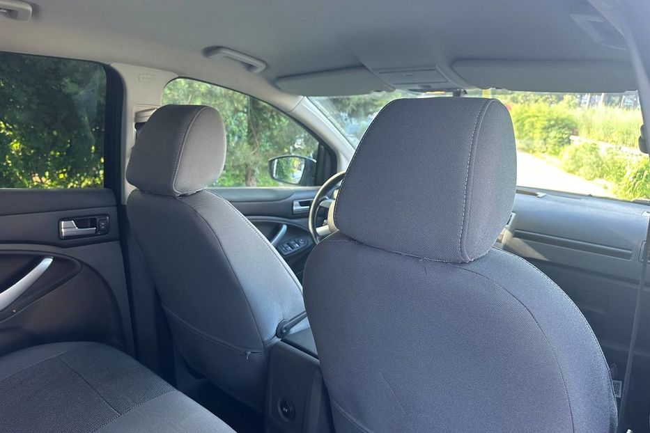 Продам Ford Kuga 2011 года в Черновцах