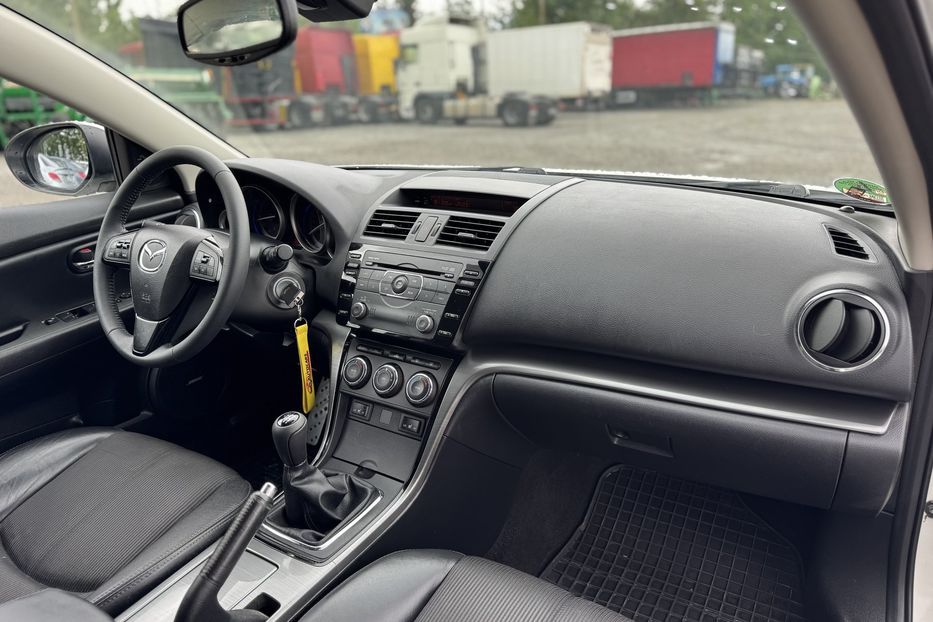 Продам Mazda 6 (COMIS) 2010 года в г. Умань, Черкасская область