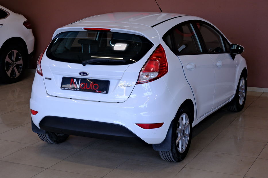 Продам Ford Fiesta 2013 года в Одессе