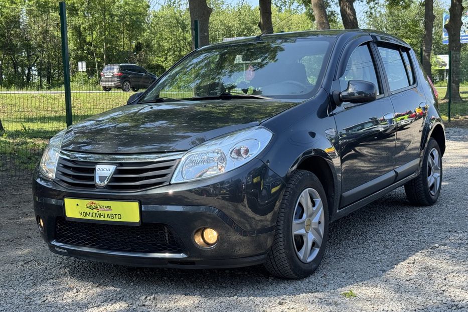 Продам Dacia Sandero (COMIS) 2008 года в г. Умань, Черкасская область