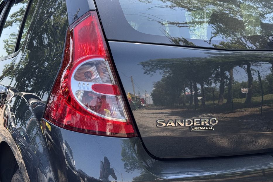 Продам Dacia Sandero (COMIS) 2008 года в г. Умань, Черкасская область