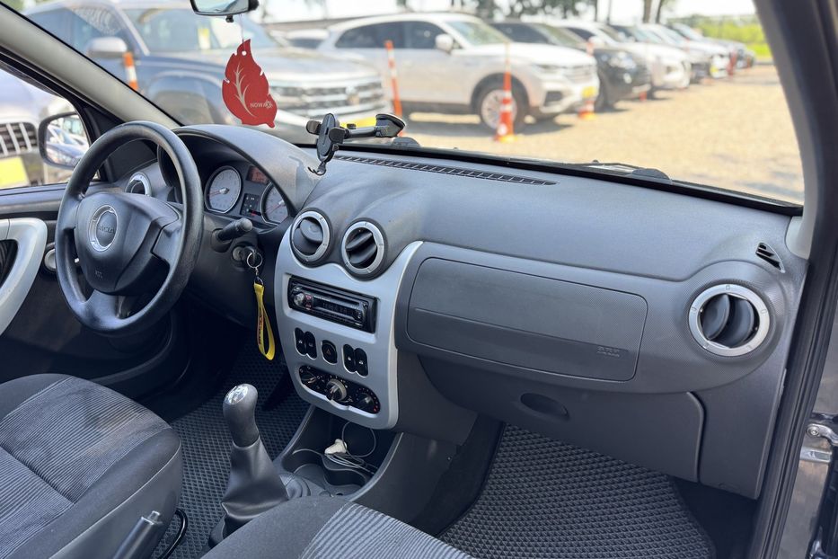 Продам Dacia Sandero (COMIS) 2008 года в г. Умань, Черкасская область
