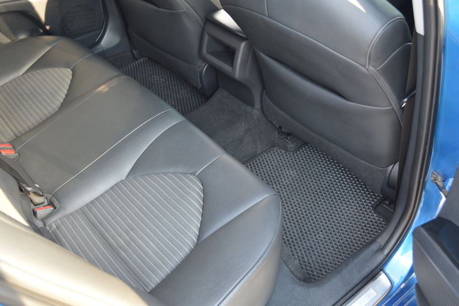 Продам Toyota Camry XV70 2017 года в Одессе