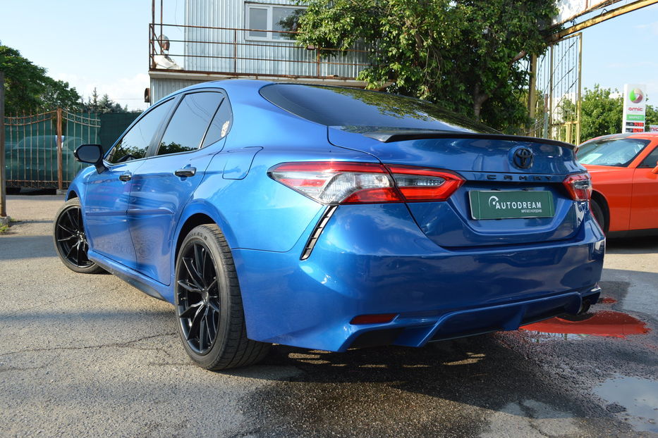 Продам Toyota Camry XV70 2017 года в Одессе