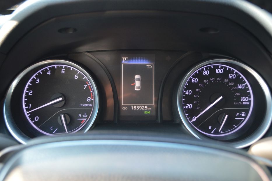 Продам Toyota Camry XV70 2017 года в Одессе