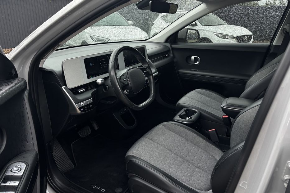 Продам Hyundai Ioniq 2022 года в Львове