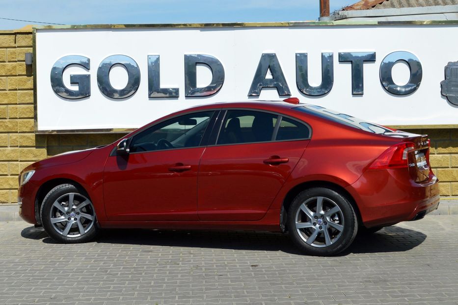 Продам Volvo S60 2015 года в Одессе