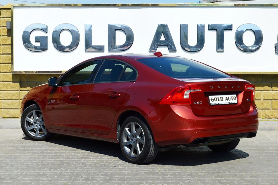 Продам Volvo S60 2015 года в Одессе