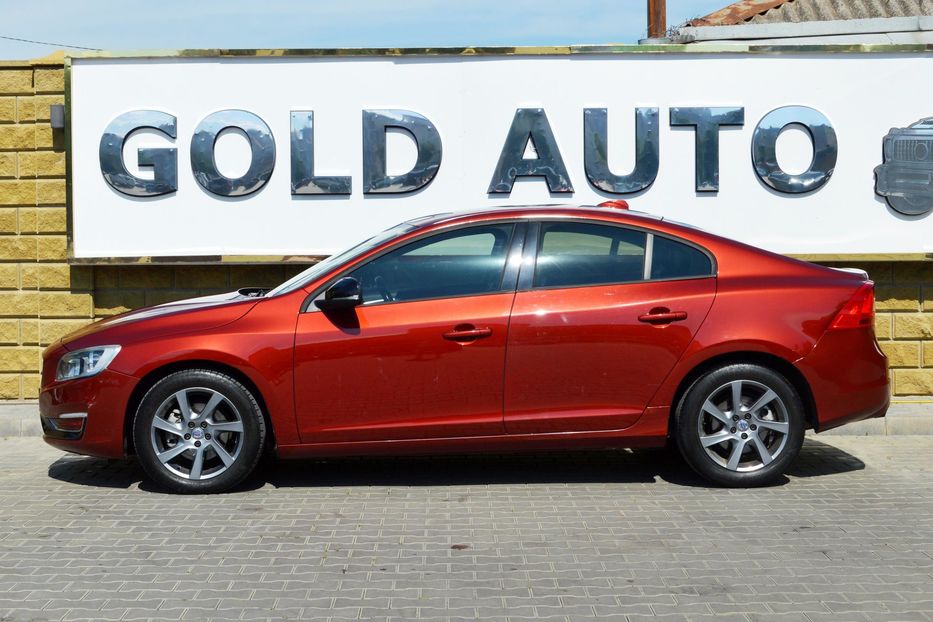 Продам Volvo S60 2015 года в Одессе