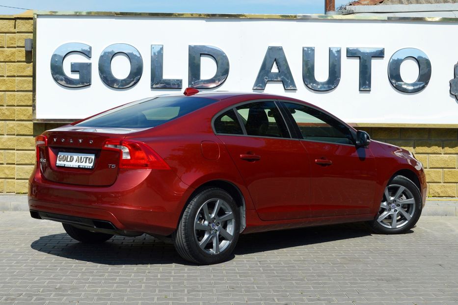 Продам Volvo S60 2015 года в Одессе