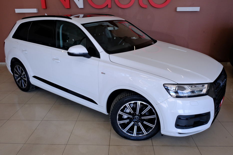 Продам Audi Q7 2015 года в Одессе