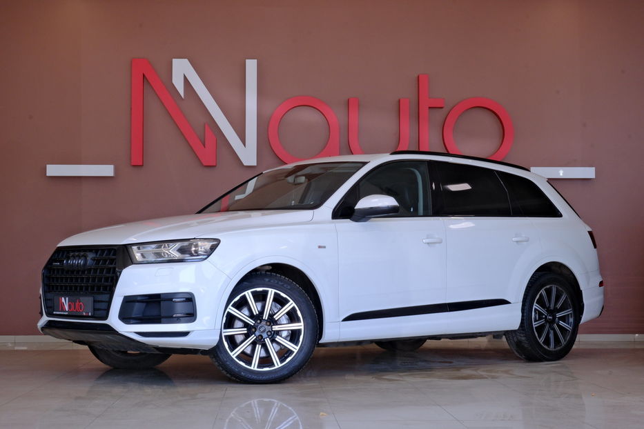 Продам Audi Q7 2015 года в Одессе