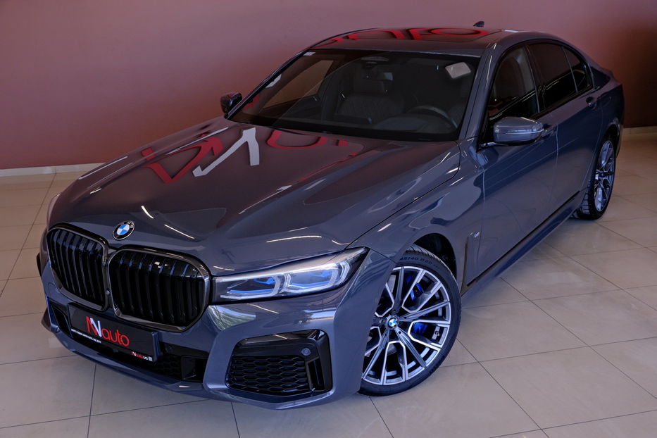 Продам BMW 730 2022 года в Одессе