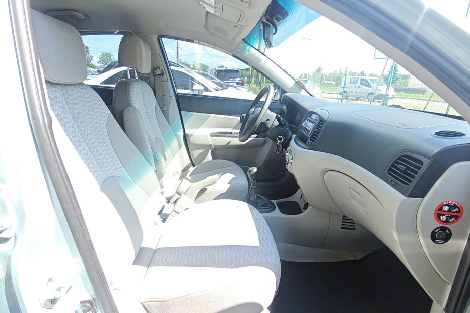 Продам Hyundai Accent  1.4 MT (97 к.с.) 2008 года в Киеве