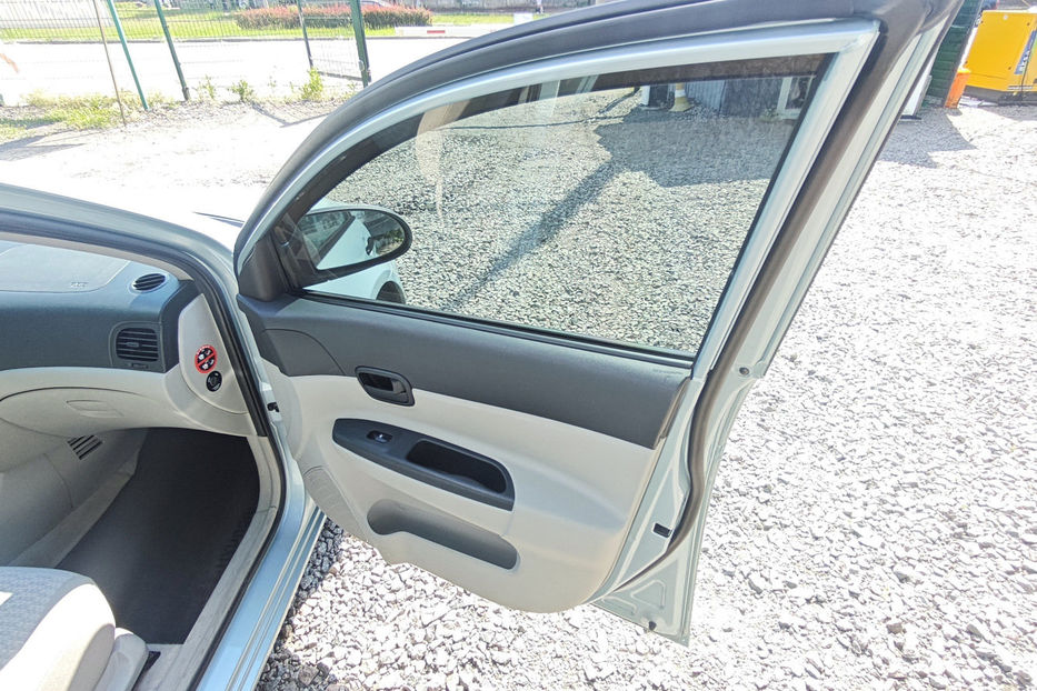 Продам Hyundai Accent  1.4 MT (97 к.с.) 2008 года в Киеве