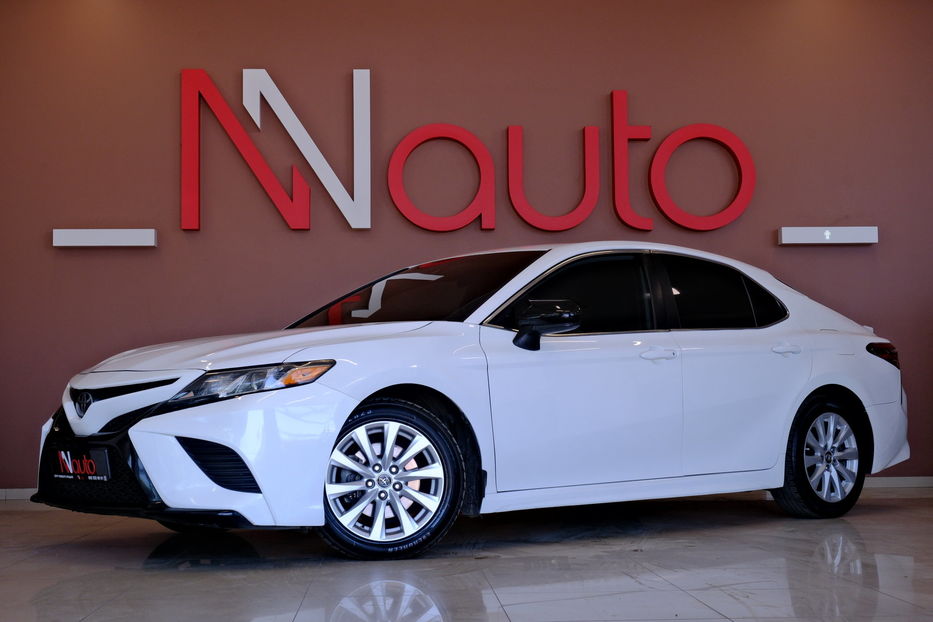 Продам Toyota Camry 2018 года в Одессе