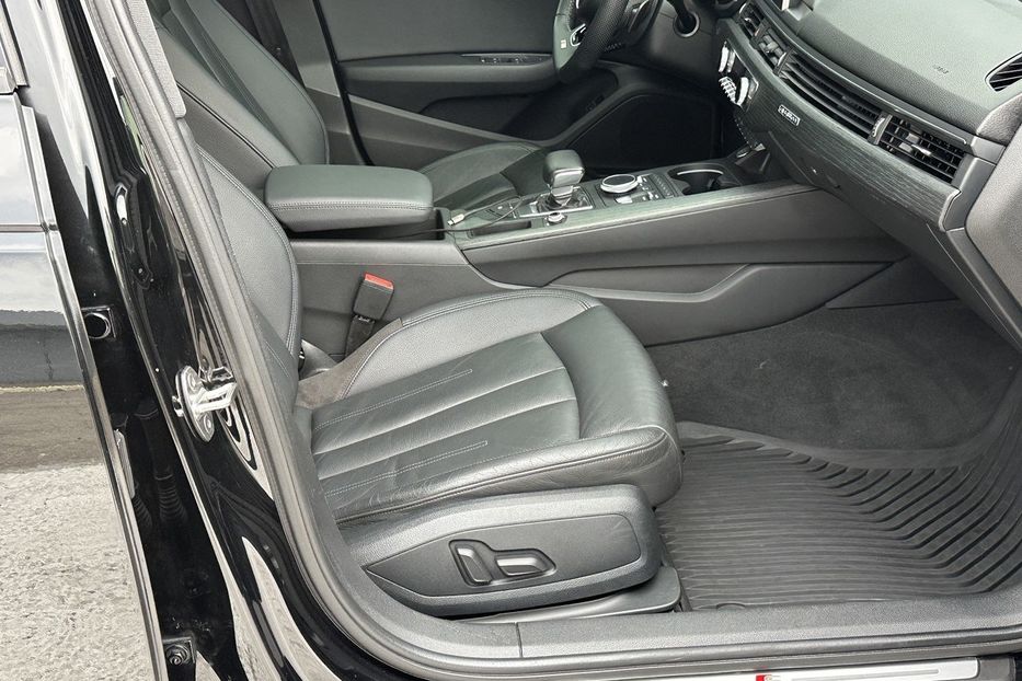 Продам Audi A4 Quattro S-Line 2016 года в Киеве