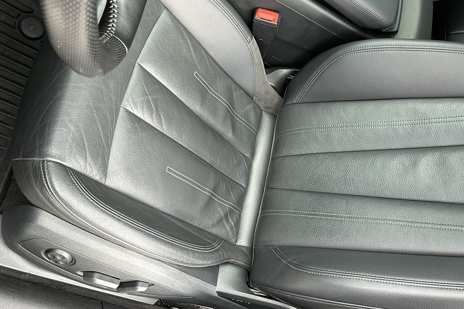 Продам Audi A4 Quattro S-Line 2016 года в Киеве