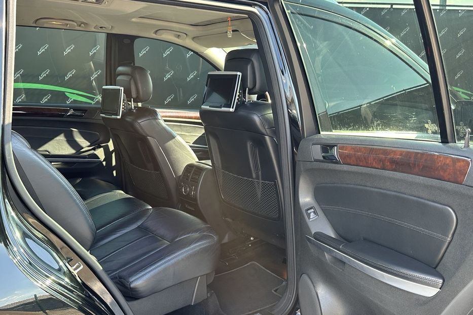 Продам Mercedes-Benz GL-Class 500 4 matic Offroad 2009 года в Киеве