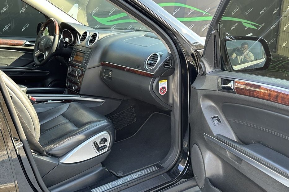 Продам Mercedes-Benz GL-Class 500 4 matic Offroad 2009 года в Киеве
