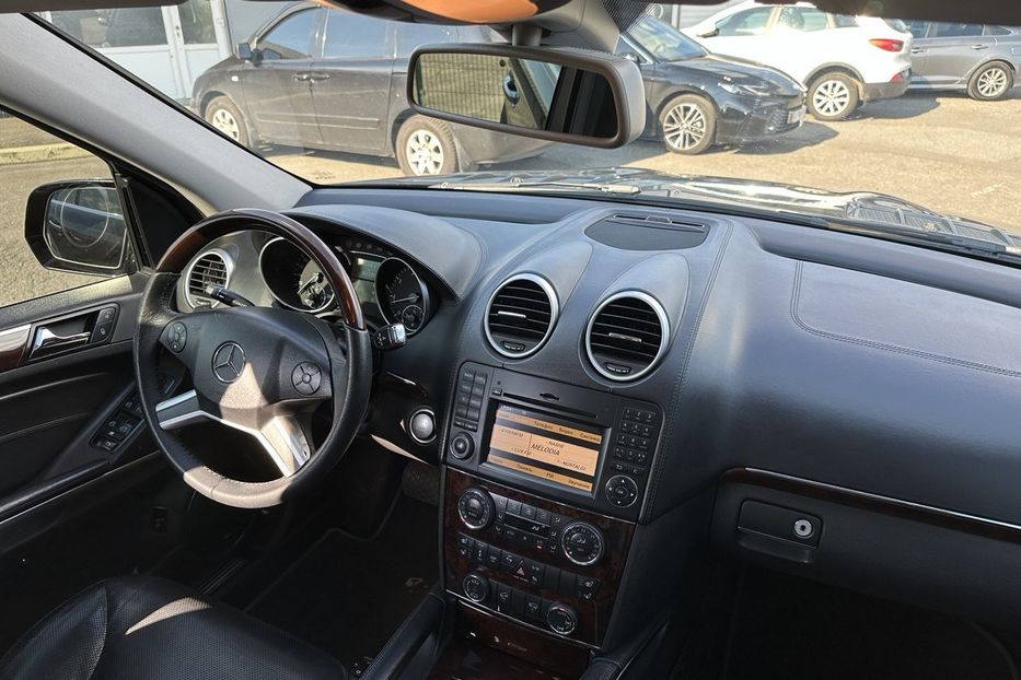 Продам Mercedes-Benz GL-Class 500 4 matic Offroad 2009 года в Киеве