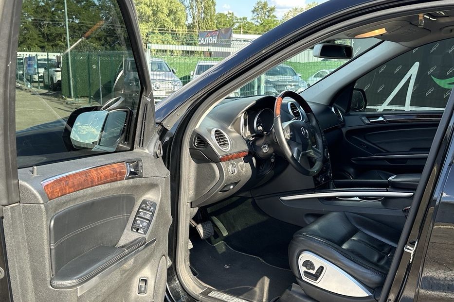Продам Mercedes-Benz GL-Class 500 4 matic Offroad 2009 года в Киеве
