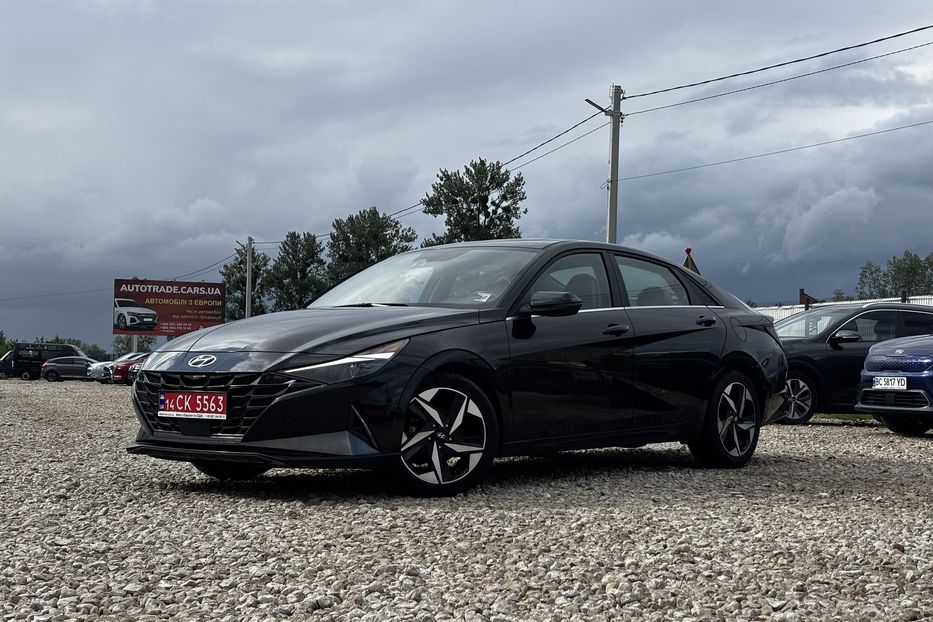 Продам Hyundai Elantra 2022 года в Львове