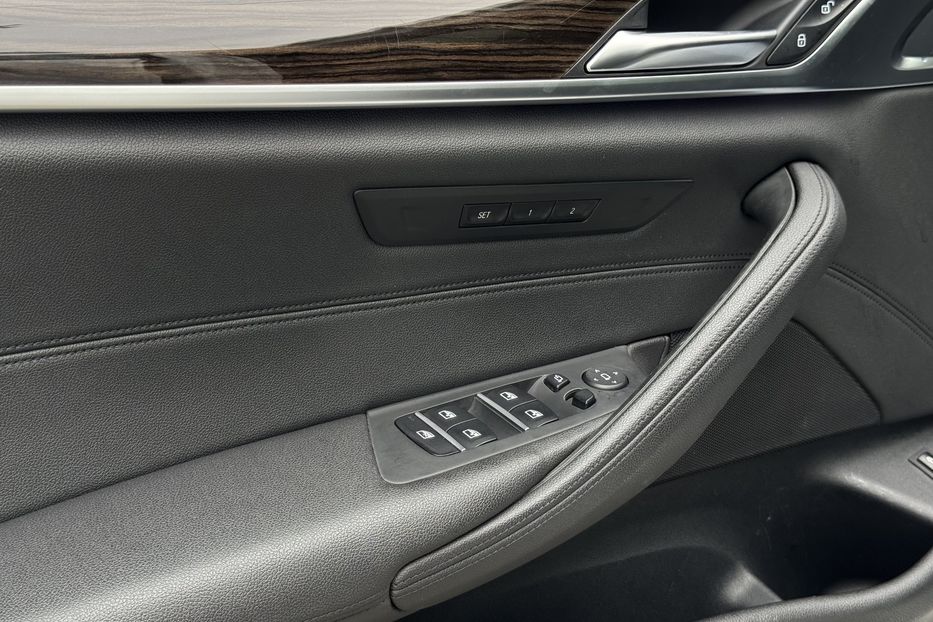 Продам BMW 530 e G30 (COMIS) 2018 года в г. Умань, Черкасская область