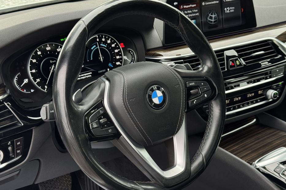Продам BMW 530 e G30 (COMIS) 2018 года в г. Умань, Черкасская область