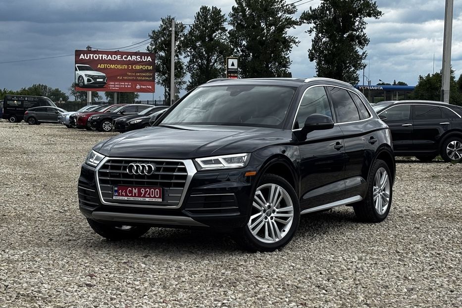 Продам Audi Q5 Premium Plus  2018 года в Львове