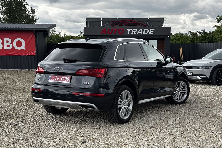 Продам Audi Q5 Premium Plus  2018 года в Львове